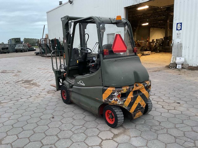 2009 linde e35 vorkheftruck - afbeelding 4 van  13