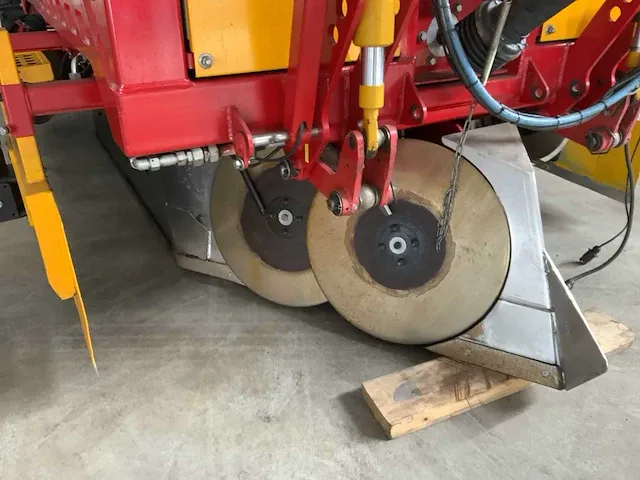 2009 m-h mp 1500/1800 multi bootplanter - afbeelding 4 van  40