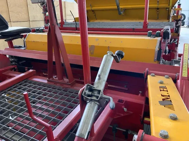2009 m-h mp 1500/1800 multi bootplanter - afbeelding 20 van  40
