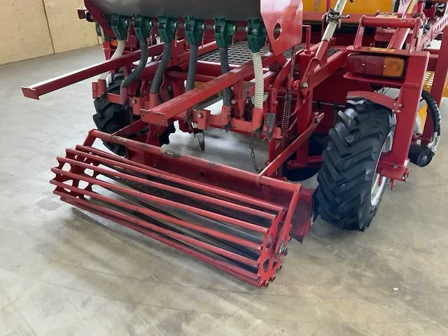2009 m-h mp 1500/1800 multi bootplanter - afbeelding 21 van  40