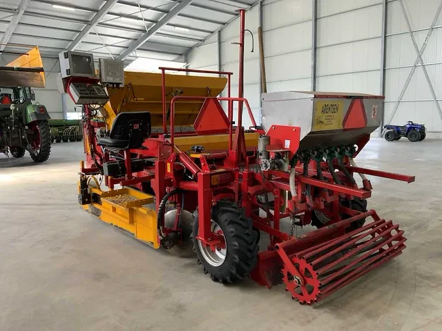 2009 m-h mp 1500/1800 multi bootplanter - afbeelding 34 van  40