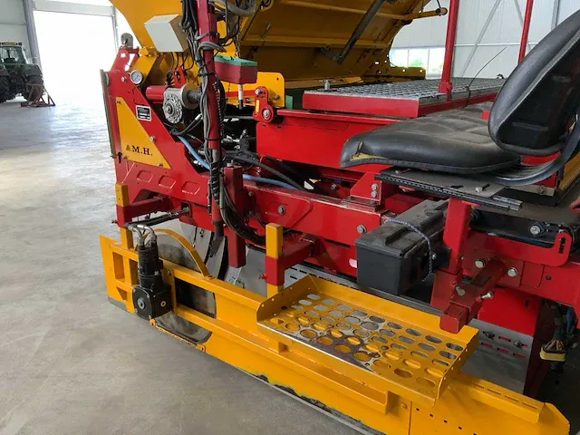 2009 m-h mp 1500/1800 multi bootplanter - afbeelding 37 van  40