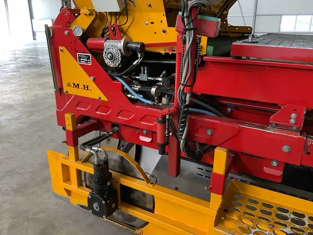 2009 m-h mp 1500/1800 multi bootplanter - afbeelding 38 van  40