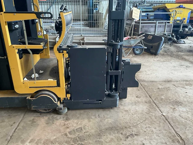 2009 magaziner ek1200 heftruck voor smalle gangpaden - afbeelding 16 van  18