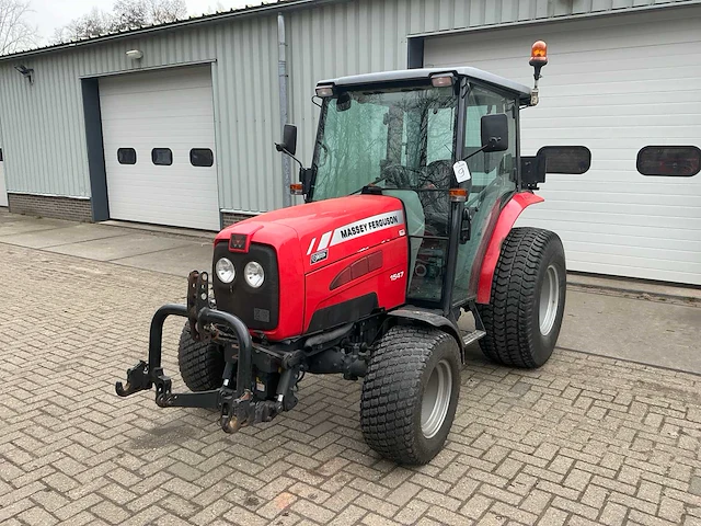 2009 massey ferguson 1547 smalspoor- en compacttractor - afbeelding 1 van  25