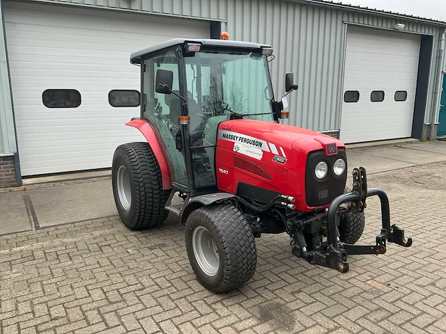 2009 massey ferguson 1547 smalspoor- en compacttractor - afbeelding 12 van  25