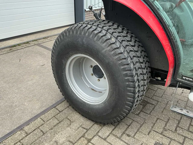 2009 massey ferguson 1547 smalspoor- en compacttractor - afbeelding 25 van  25