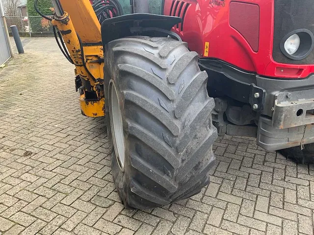 2009 massey ferguson 6480 tractor met herder mbk 518ls maaiarm - afbeelding 9 van  32