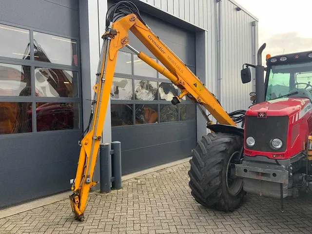 2009 massey ferguson 6480 tractor met herder mbk 518ls maaiarm - afbeelding 32 van  32