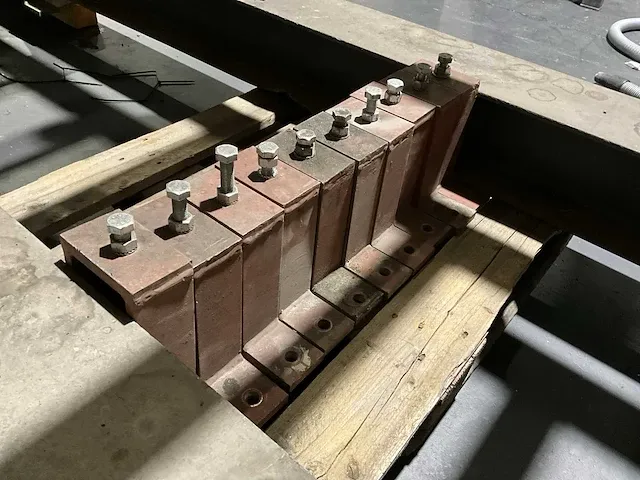 2009 meba 410dg bandzaagmachine - afbeelding 18 van  39