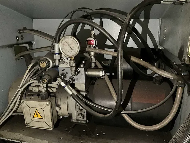2009 meba 410dg bandzaagmachine - afbeelding 27 van  39