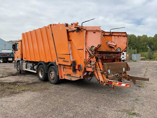 2009 mercedes-benz actros 2532 vuilnisauto - afbeelding 4 van  24