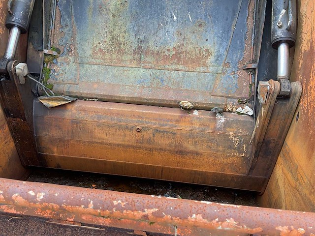 2009 mercedes-benz actros 2532 vuilnisauto - afbeelding 6 van  24