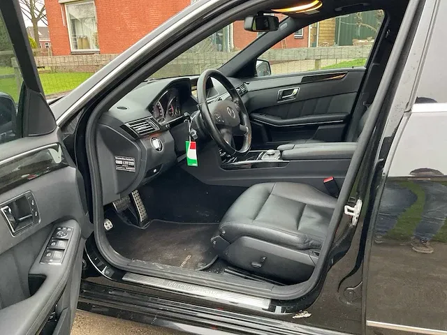 2009 mercedes-benz e-klasse 350cdi personenauto - afbeelding 3 van  36