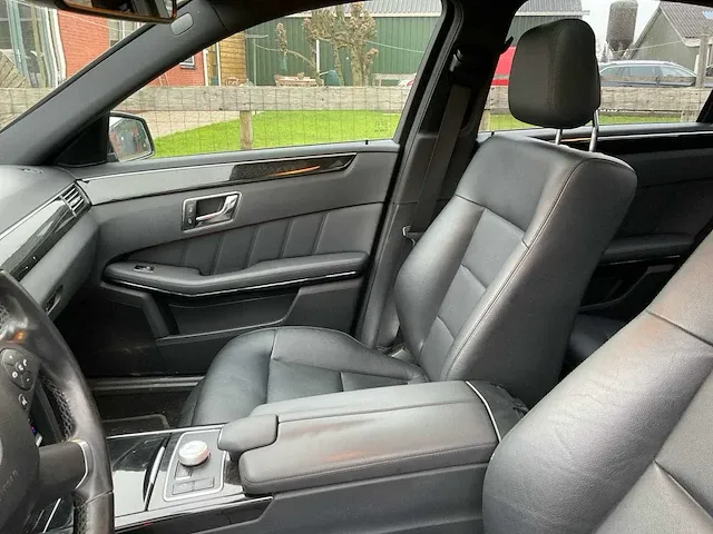 2009 mercedes-benz e-klasse 350cdi personenauto - afbeelding 4 van  36