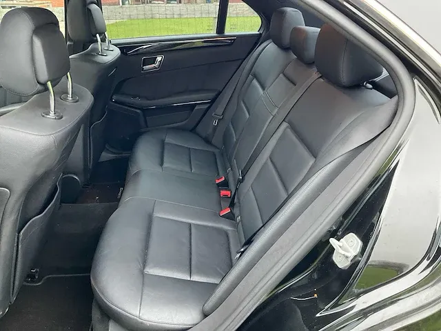 2009 mercedes-benz e-klasse 350cdi personenauto - afbeelding 6 van  36
