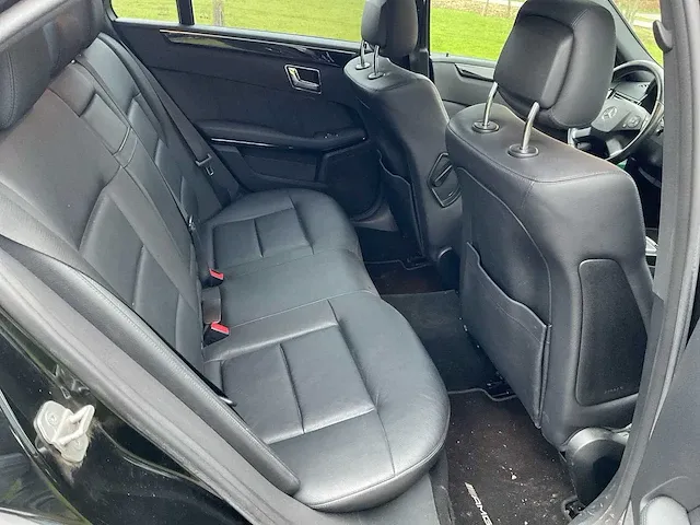 2009 mercedes-benz e-klasse 350cdi personenauto - afbeelding 15 van  36
