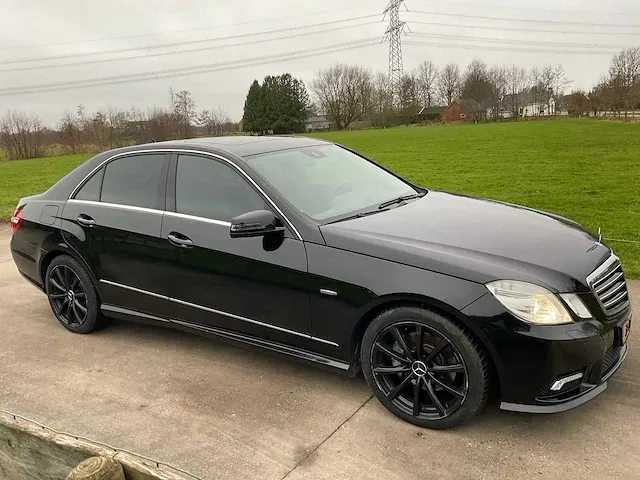 2009 mercedes-benz e-klasse 350cdi personenauto - afbeelding 31 van  36