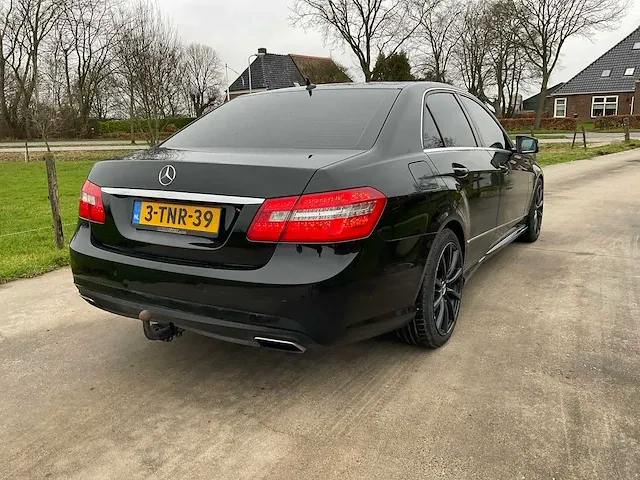 2009 mercedes-benz e-klasse 350cdi personenauto - afbeelding 33 van  36