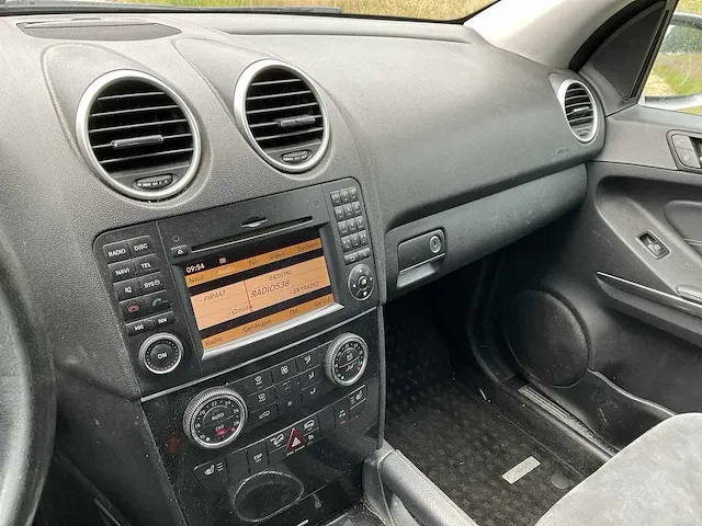 2009 mercedes-benz m-klasse - 320 cdi personenauto - afbeelding 3 van  24