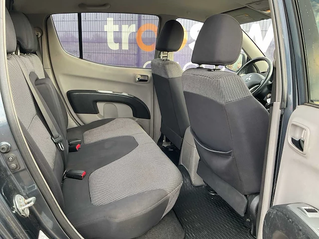 2009 mitsubishi l200 dc bedrijfswagen - afbeelding 11 van  14