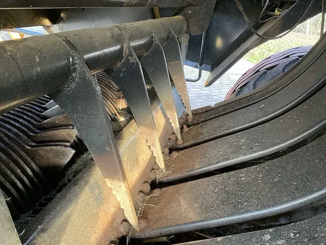 2009 new holland bb9060 4rs grootpakpers - afbeelding 22 van  36