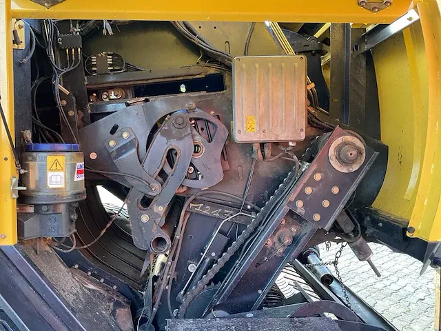 2009 new holland bb9060 4rs grootpakpers - afbeelding 26 van  36