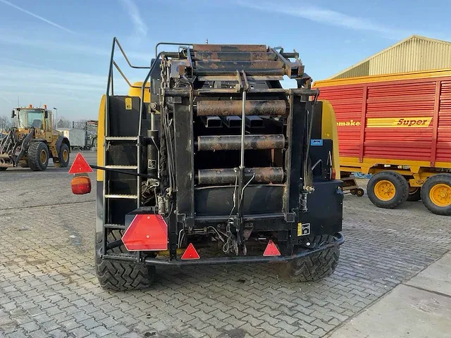 2009 new holland bb9060 4rs grootpakpers - afbeelding 32 van  36