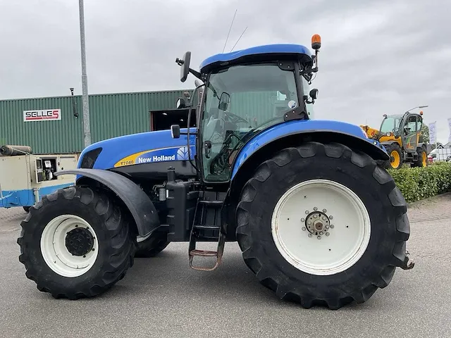 2009 new holland t7040 vierwielaangedreven landbouwtractor - afbeelding 38 van  41