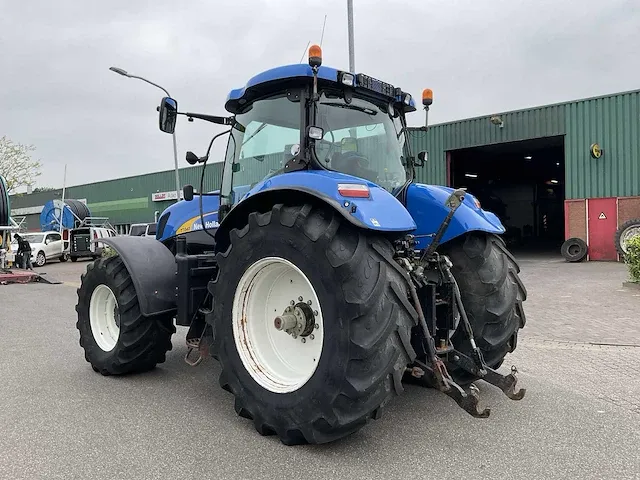 2009 new holland t7040 vierwielaangedreven landbouwtractor - afbeelding 40 van  41