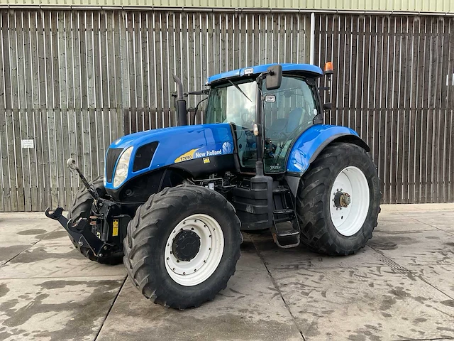 2009 new holland t7050 powercommand supersteer vierwielaangedreven landbouwtractor - afbeelding 1 van  37