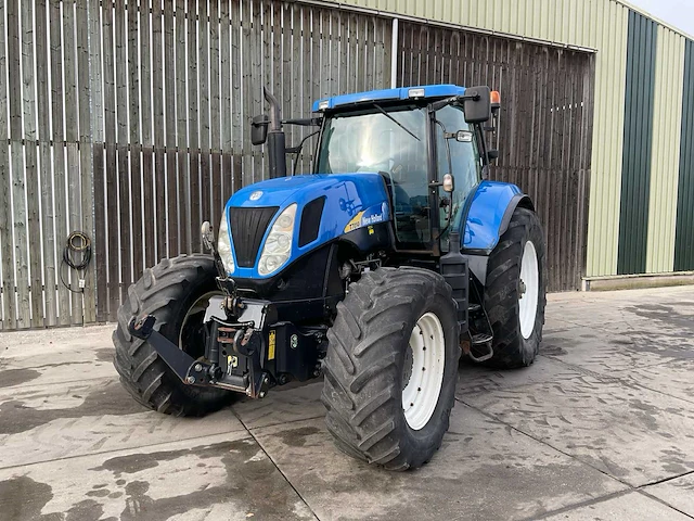 2009 new holland t7050 powercommand supersteer vierwielaangedreven landbouwtractor - afbeelding 12 van  37
