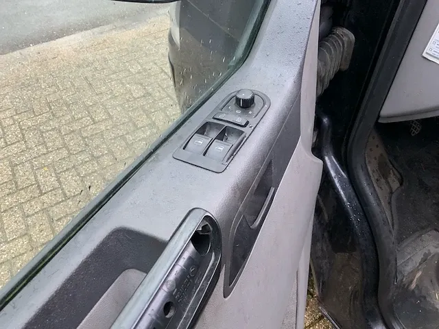 2009 nissan transporter bedrijfswagen - afbeelding 4 van  23