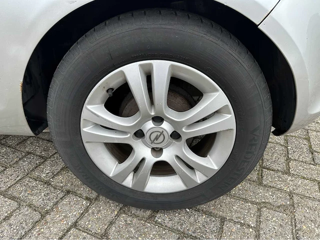 2009 opel corsa personenauto - afbeelding 29 van  37