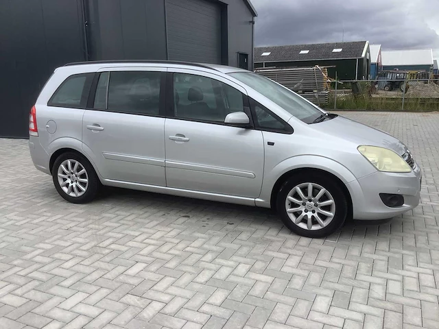 2009 opel zafira 2.2 temptation personenauto - afbeelding 8 van  15