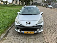 2009 peugeot 207 personenauto - afbeelding 11 van  18