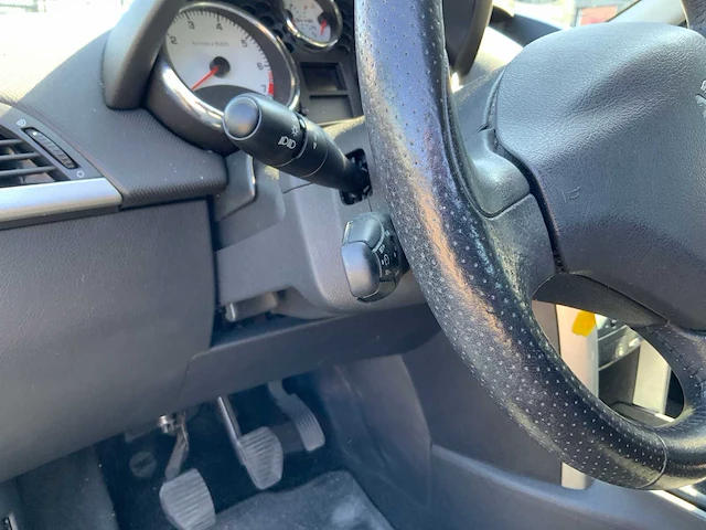 2009 peugeot 207 personenauto - afbeelding 10 van  22