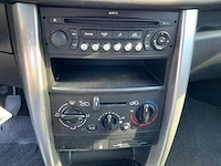 2009 peugeot 207 personenauto - afbeelding 11 van  22