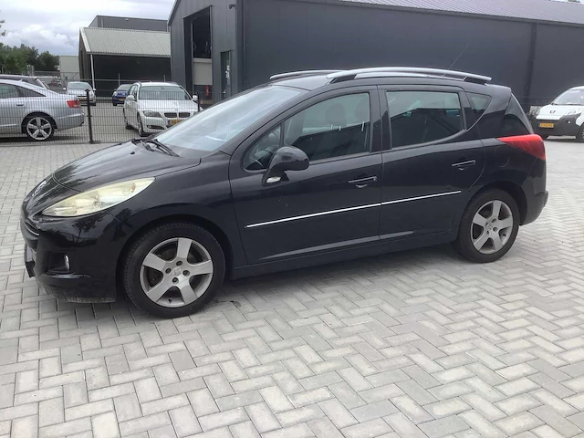 2009 peugeot 207 sw 1.6 vti première personenauto - afbeelding 1 van  17