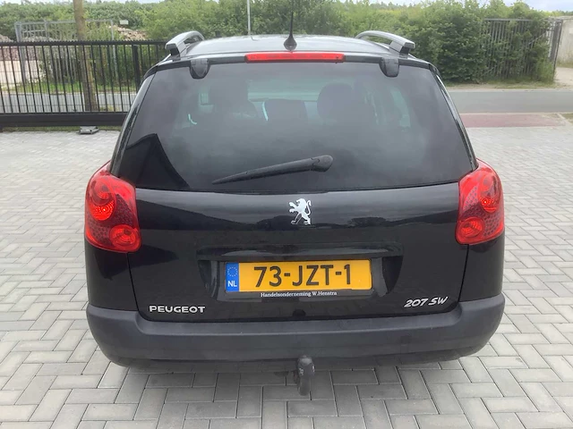 2009 peugeot 207 sw 1.6 vti première personenauto - afbeelding 14 van  17