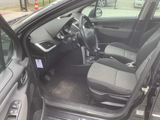 2009 peugeot 207 sw 1.6 vti première personenauto - afbeelding 16 van  17