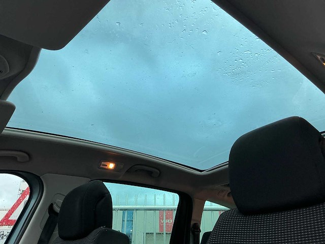 2009 peugeot 5008 7-zits personenauto - afbeelding 9 van  33