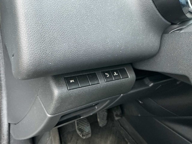 2009 peugeot 5008 7-zits personenauto - afbeelding 11 van  33