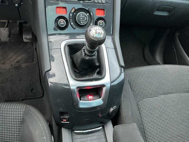 2009 peugeot 5008 7-zits personenauto - afbeelding 17 van  33