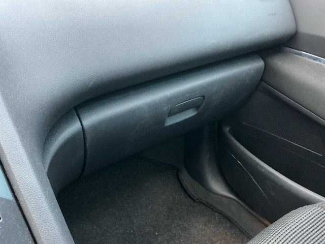 2009 peugeot 5008 7-zits personenauto - afbeelding 18 van  33