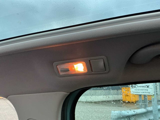 2009 peugeot 5008 7-zits personenauto - afbeelding 25 van  33