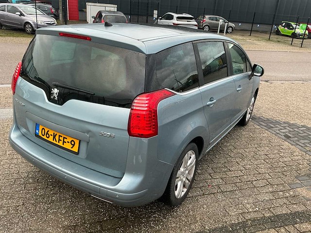 2009 peugeot 5008 7-zits personenauto - afbeelding 29 van  33