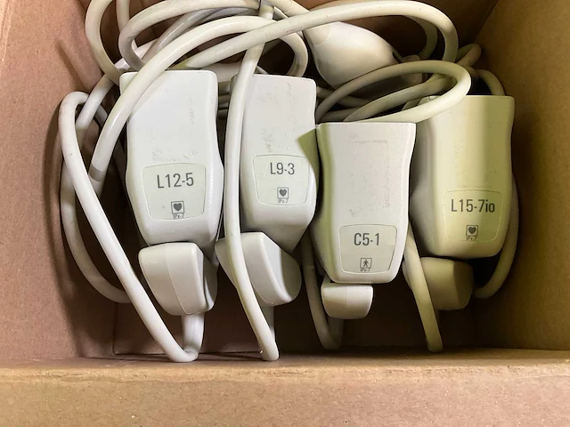 2009 philips iu22 echografie apparaat - afbeelding 12 van  13