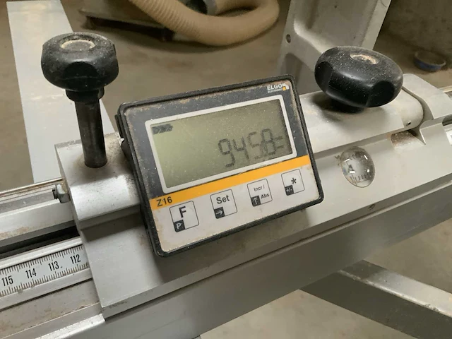 2009 phillips constant 002 interactive 3 formaatcirkelzaagmachine - afbeelding 17 van  20