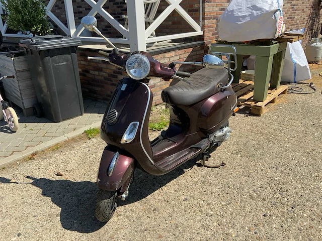2009 piaggio bromscooter scooter - afbeelding 1 van  9